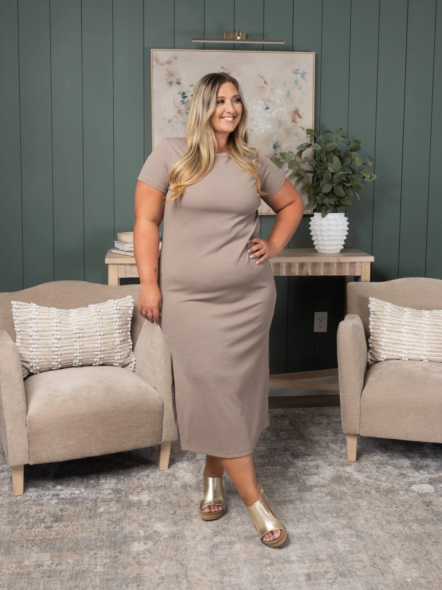 Short Sleeve Dress W/ Side Slit | S-3X 5 Short Sleeve Dress W/ Side Slit | S-3X - Image 5