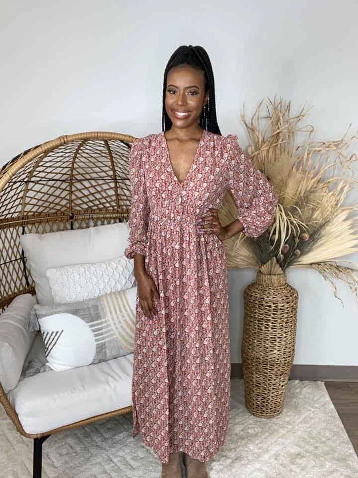 Suave Kiss Dress *Final Sale* 1 Suave Kiss Dress *Final Sale*