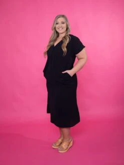 STACCATO Airflow V-Neck Short Sleeve Midi Dress | S - XL -Dress Delight OHkMMQbZQNrvKDjrGlyLZB4p9KEZSyTcKwL4Dc60